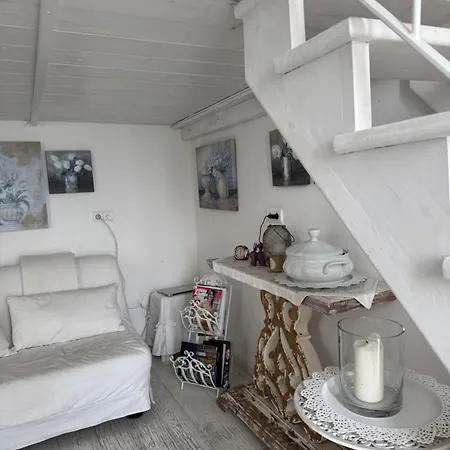 Maison Apartment