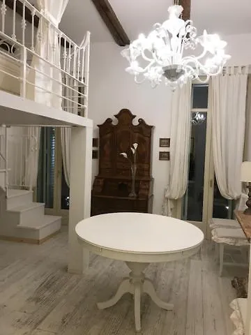 Lägenhet Maison Menton